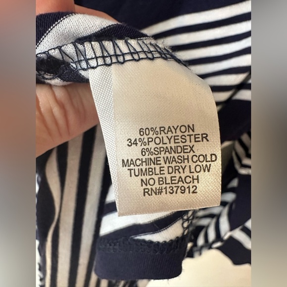 Maria Gabrielle 2x navy white striped V hem, v neck blouse with bell 3/4 sleeve - Picture 5 of 5